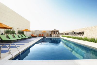 grand cosmopolitan hotel