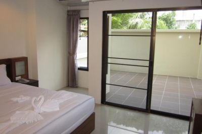 lucky patong inn