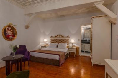 tuvana hotel