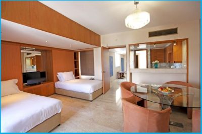 poseidonia beach hotel