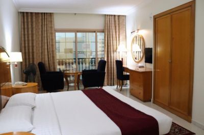 dolphin hotel apartments apt std