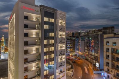 hampton by hilton al barsha