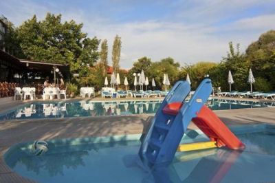 kassandra family apt hotel