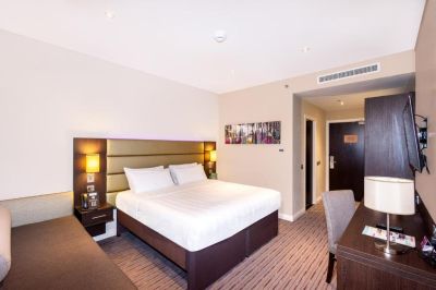 premier inn dubai ibn battuta mall hotel