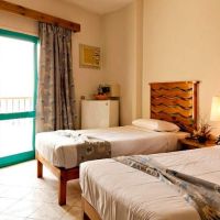 triton empire inn