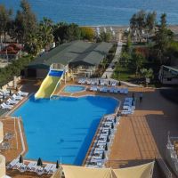 akin paradise hotel