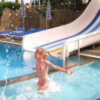 dim suit hotel