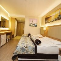 blue wave suite hotel