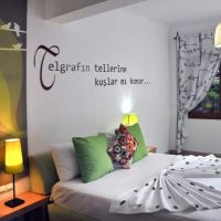 club cherry hotel & family suites