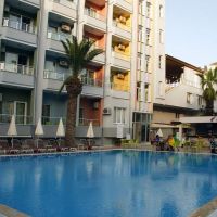 vela hotel icmeler