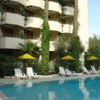 amos hotel