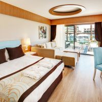 tui magic life jacaranda
