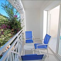 club rexene resort