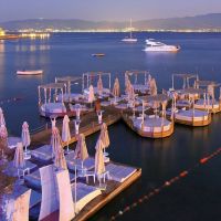 camelot boutique & beach hotel