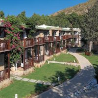 camelot boutique & beach hotel