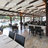 camelot boutique & beach hotel