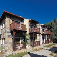 camelot boutique & beach hotel