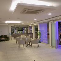 club shark hotel