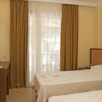 kemper felice hotel
