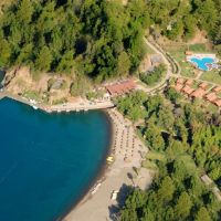 the bay beach club