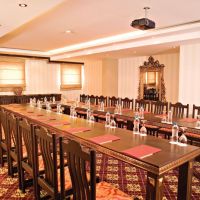club hotel sera