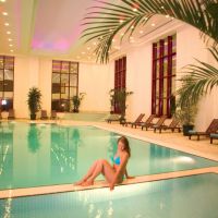 club hotel sera