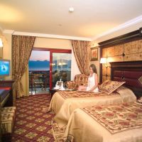 club hotel sera