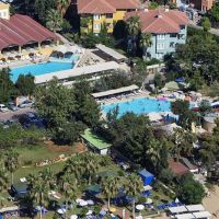 ARMAS GREEN FUGLA BEACH
