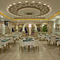 titan select hotel