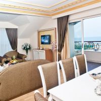 Crystal Palace Luxury Resort & Spa