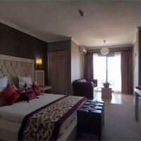 romance beach hotel