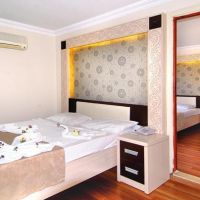 aperion beach hotel