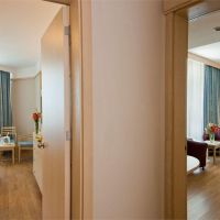 von resort golden coast