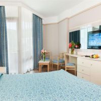 von resort golden coast
