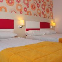 the colour hotels side