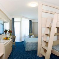 von resort golden coast