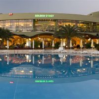 von resort golden coast