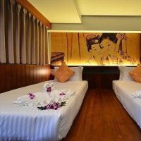 lap roi karon beachfront hotel & resort