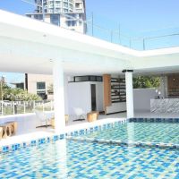 tsix 5 hotel