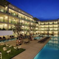 the old phuket karon beach resort