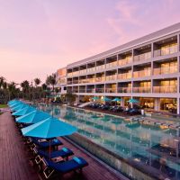 le coral hideaway beyond phuket