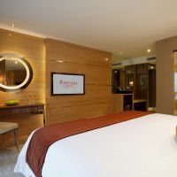 centara grand phratamnak pattaya