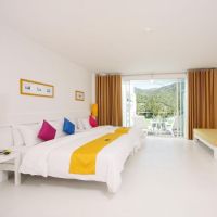 the old phuket karon beach resort