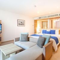 holiday inn phuket mai khao beach
