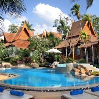 thai house beach resort