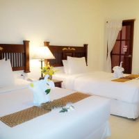 hyton leelavadee phuket
