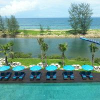 le coral hideaway beyond phuket