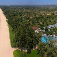 holiday inn phuket mai khao beach