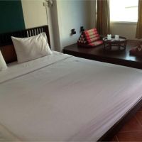 porter house (ex.le tong beach patong)