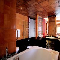 mom tri's villa royale